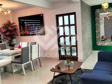 CASA SOLA EN VENTA EN CUERNAVACA CENTRO