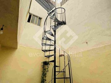 CASA SOLA EN VENTA EN FLORES MAGON CUERNAVACA
