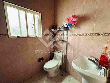 CASA SOLA EN VENTA EN FLORES MAGON CUERNAVACA