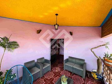 CASA SOLA EN VENTA EN FLORES MAGON CUERNAVACA