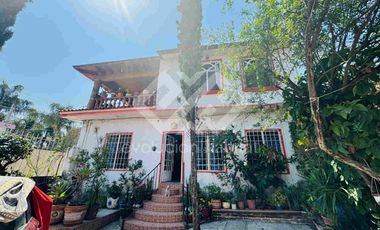CASA SOLA EN VENTA EN FLORES MAGON CUERNAVACA