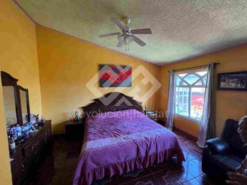 CASA SOLA EN VENTA EN FLORES MAGON CUERNAVACA