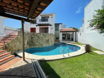 CASA CON ALBERCA EN VENTA EN RINCON DEL CONCHAL I ARLETTE FLORES