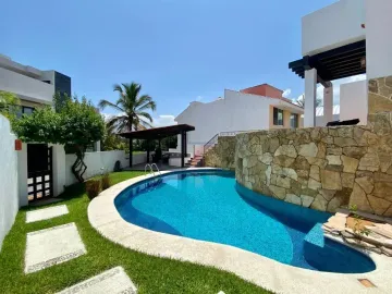 CASA CON ALBERCA EN VENTA EN RINCON DEL CONCHAL I ARLETTE FLORES