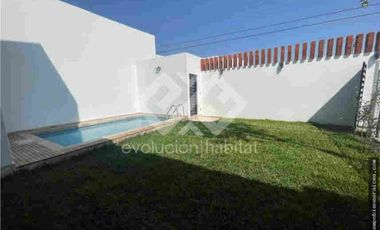 CASA SOLA EN VENTA, KLOOSTER VIVEROS, JIUTEPEC