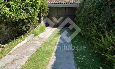 CASA SOLA EN VENTA EN AV. CUAUHTEMOC, CUERNAVACA