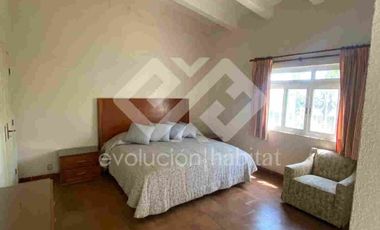 CASA SOLA EN VENTA EN AV. CUAUHTEMOC, CUERNAVACA
