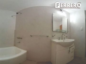 EXCELENTE DUPLEX EN MUÑIZ