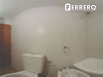 EXCELENTE DUPLEX EN MUÑIZ