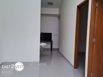 Jual Rumah Nusa Loka BSD City Tangerang Selatan Unit Baru Cantik Bagus Siap Huni