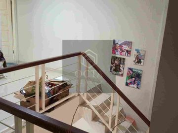 Di Jual Rumah 2 Lantai Asri Depan Taman di Komplek Elite Duren Sawit Jakarta Timur