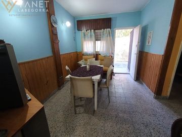 CHALET SEMI  INDEPENDIENTE AL FONDO