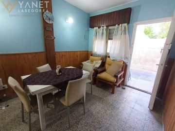 CHALET SEMI  INDEPENDIENTE AL FONDO