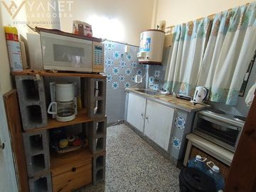 CHALET SEMI  INDEPENDIENTE AL FONDO