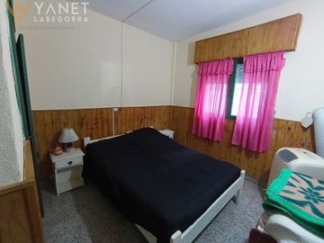 CHALET SEMI  INDEPENDIENTE AL FONDO