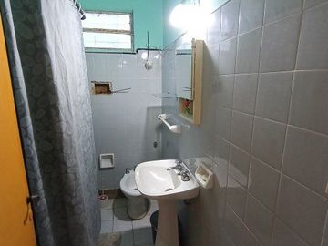 CHALET SEMI  INDEPENDIENTE AL FONDO