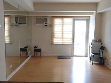 Modern 1 Bedroom Unit for Sale in The Grove by Rockwell, Pasig City