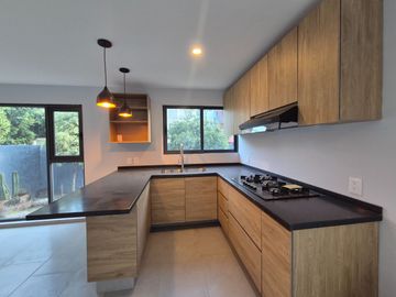 ¡Tu Nuevo Hogar Te Espera en Paseos del Sol!