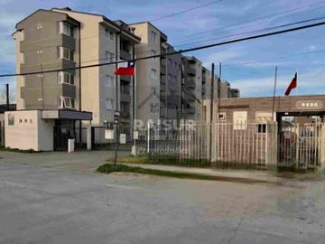 Vende Departamento Condominio La Paloma II con Estacionamiento y ascensor Puerto Montt.
