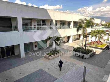 RENTA DE LOCALES EN PLAZA NOVUM JIUTEPEC