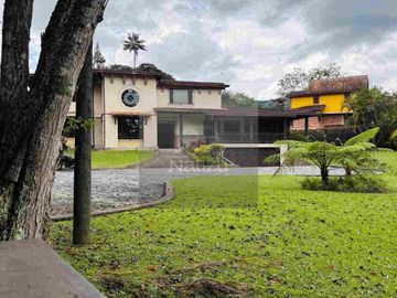 Finca en zona urbana del municipio de La Ceja para desarrollar