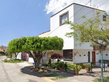 AC CASA EN VENTA EN PASEOS DEL SOL ZAPOPAN JALISCO