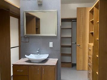 CASA EN VENTA EN MORELIA, FRACC. VISTAS ALTOZANO