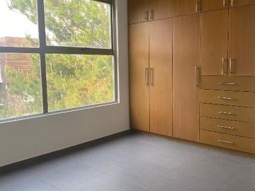 CASA EN VENTA EN MORELIA, FRACC. VISTAS ALTOZANO