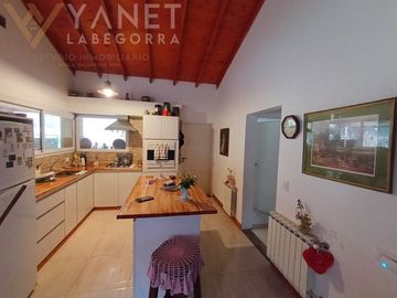 VENTA EN BLOCK SANTA TERESITA - BARRIO PRIVADO