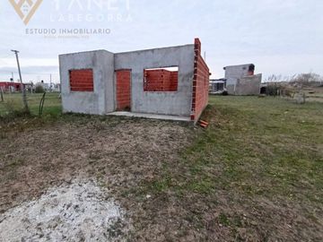 CONJUNTO DE CHALET A ESTRENAR - 9 CUADRAS DEL MAR