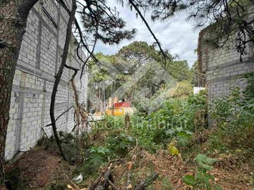 VENTA DE TERRENO EN ZONA AHUATEPEC