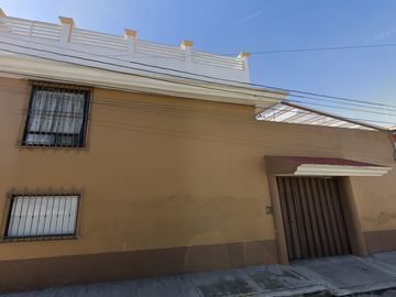 🏡 Casa en venta – Col. San Antonio Abad, 72314 Heroica Puebla de Zaragoza, Pue. 🏡