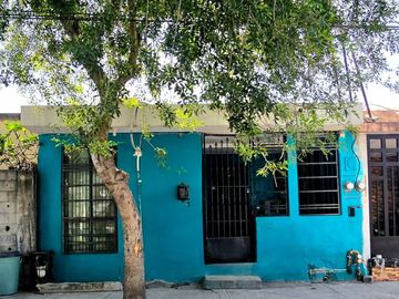 CASA EN VENTA EN APODACA