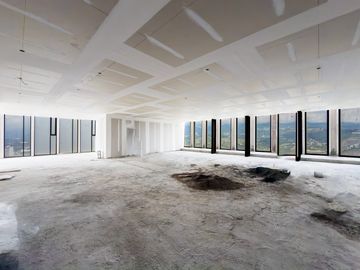 PENTHOUSE EN VENTA EN BOSQUE REAL