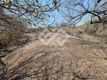 TERRENO EN VENTA EN TEQUESQUITENGO MORELOS