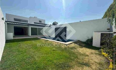 CASAS NUEVAS EN VENTA CON ALBERCA EN YAUTEPEC