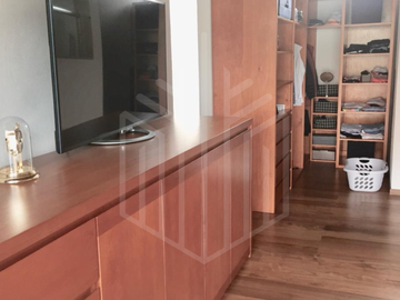 HERMOSA CASA EN CHILUCA