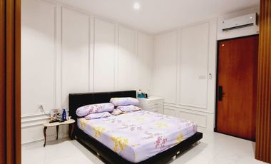 Rumah siap huni dengan kondisi fully furnished di Pangkalan Asem – Lokasi Nyaman dan Strategis