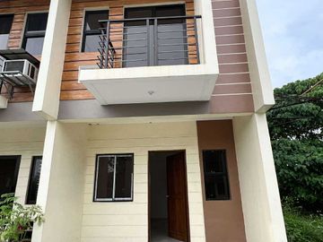 PRESELLING  2 Storey 3 BR Townhouse For Sale in Canumay West, Valenzuela City. KSA