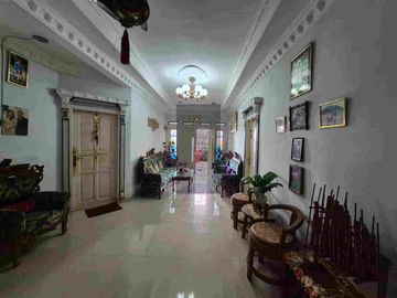 jl Boulevard‼️
 taman Kebalen indah
tanah 180m²