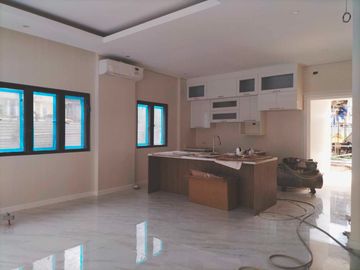 Ready For Occupancy Pre-selling Violeta model Single Attached House and Lot For Sale Versailles Alabang, Daang Hari Road, Almanza Dos las Pinas