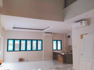 Ready For Occupancy Pre-selling Violeta model Single Attached House and Lot For Sale Versailles Alabang, Daang Hari Road, Almanza Dos las Pinas