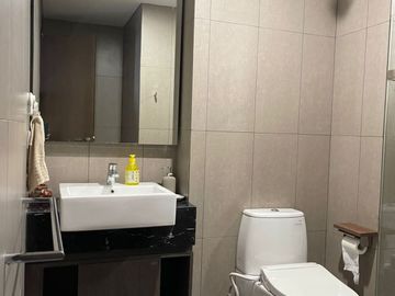 Yukata Suites 3BR Furnish Alam Sutera Tangerang Private Lift Murah