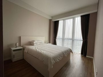 Yukata Suites 3BR Furnish Alam Sutera Tangerang Private Lift Murah