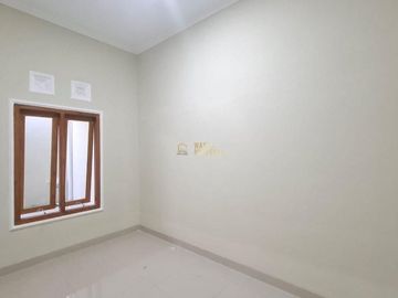 Rumah Desain Cantik Lingkungan Cluster One Gate Sistem di Kalasan