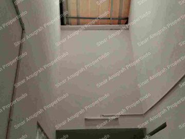 Rumah di Ciateul Ngeblong Baru Renov Minimalis