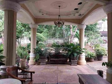 TURUN HARGA Rumah Mewah Klasik di Jl Wisma Prasetya Barat Padangsari Banyumanik