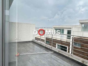 Casa por estrenar, sector calle Procel, El Condado, 3 Dorm. Cada Uno con Su Baño