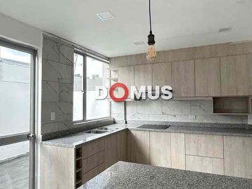 Casa por estrenar, sector calle Procel, El Condado, 3 Dorm. Cada Uno con Su Baño