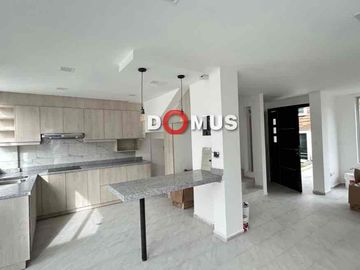Casa por estrenar, sector calle Procel, El Condado, 3 Dorm. Cada Uno con Su Baño